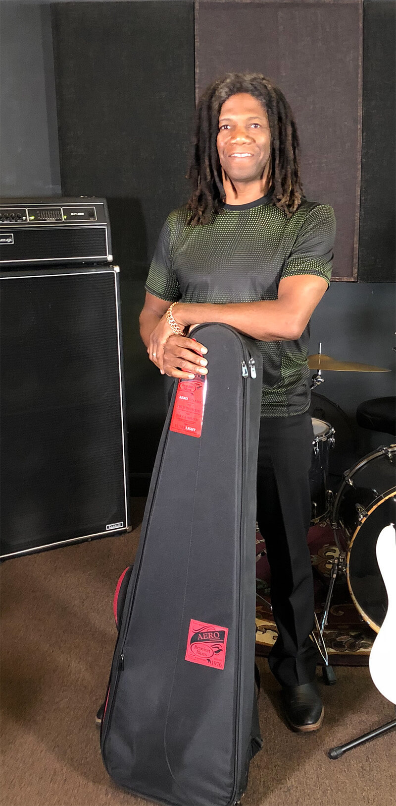 Philip Bynoe | FIshman Artist